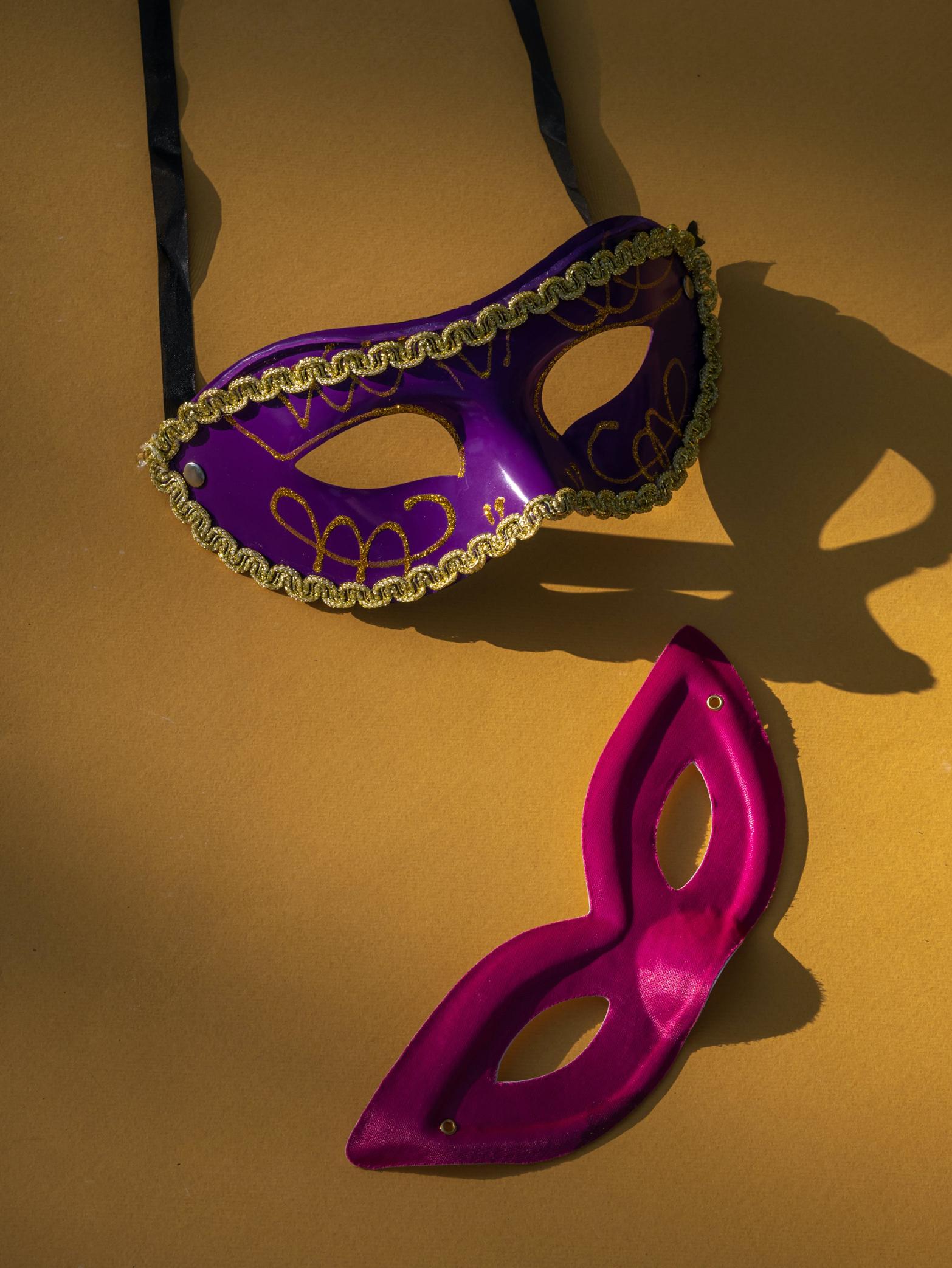 I costumi e le maschere tradizionali del carnevale salernitano